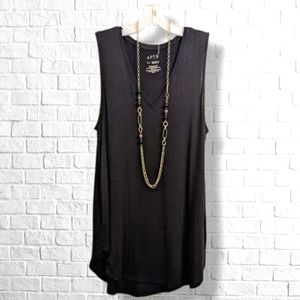 Apt 9 Long Black Swing Tank V-Neck Stretchy Hi-Low Flattering Fit Boho T11